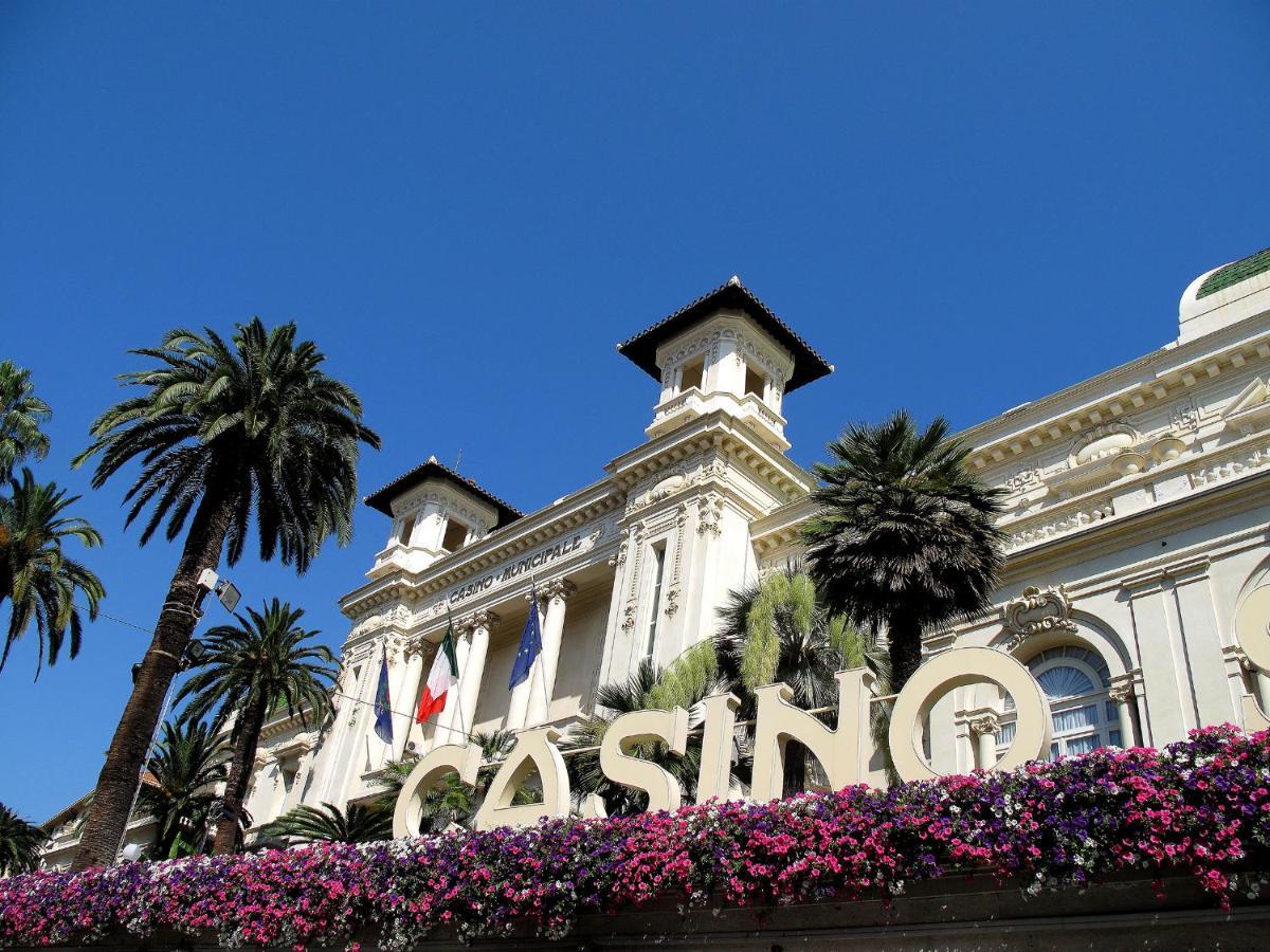 Casa Fiorenza Parcheggio Privato Санремо Экстерьер фото